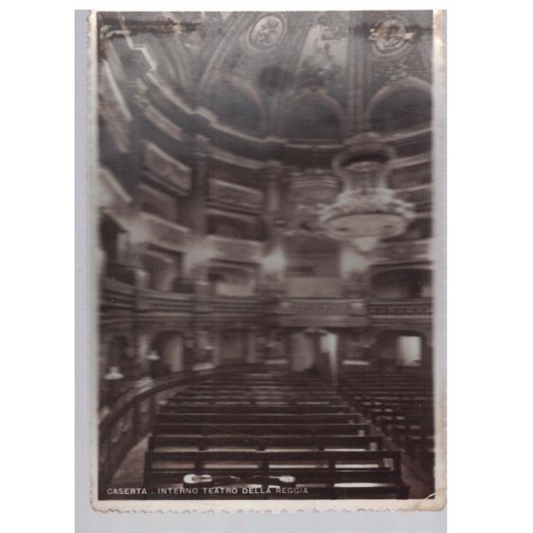 Interno teatro della reggia