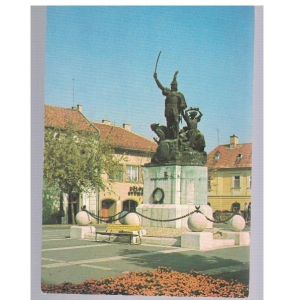Егер - памятник Иштвану Добо